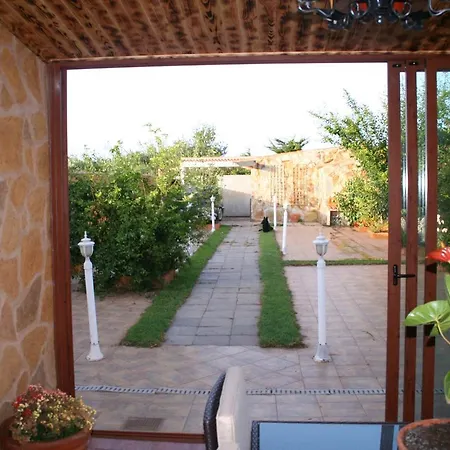 Villa Calle Candelaria Monte *